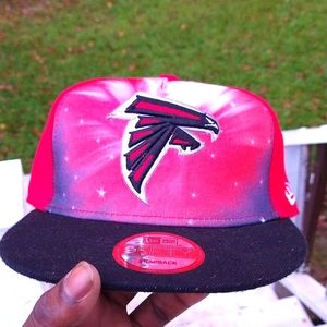 Falcons red/black snap back